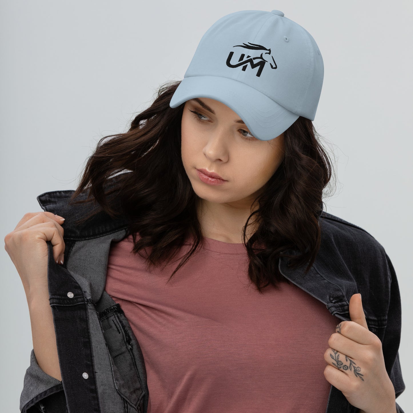 Ball cap: Black Logo